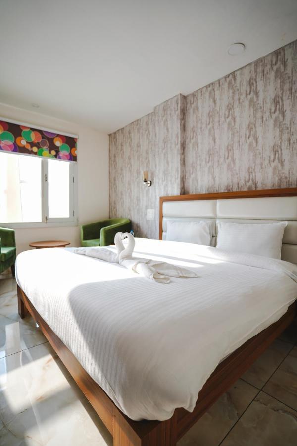 Hotel Northwind, Kharar, Mohali Bagian luar foto