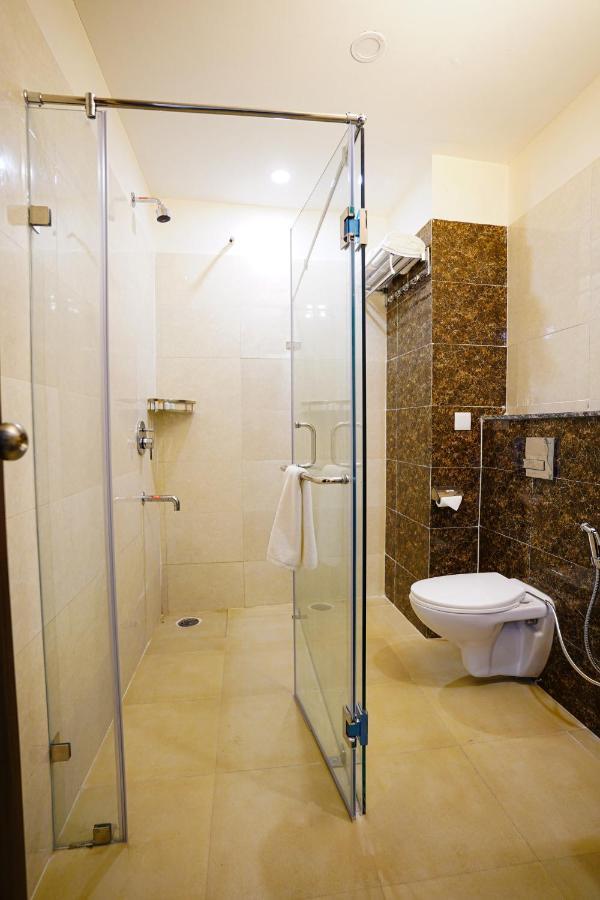 Hotel Northwind, Kharar, Mohali Bagian luar foto
